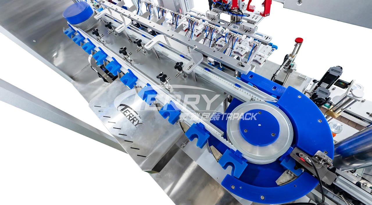 Equal-Port cap Transfer Track