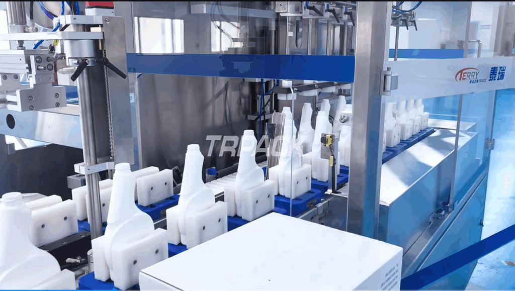 TRPACK automatic liquid filling machine