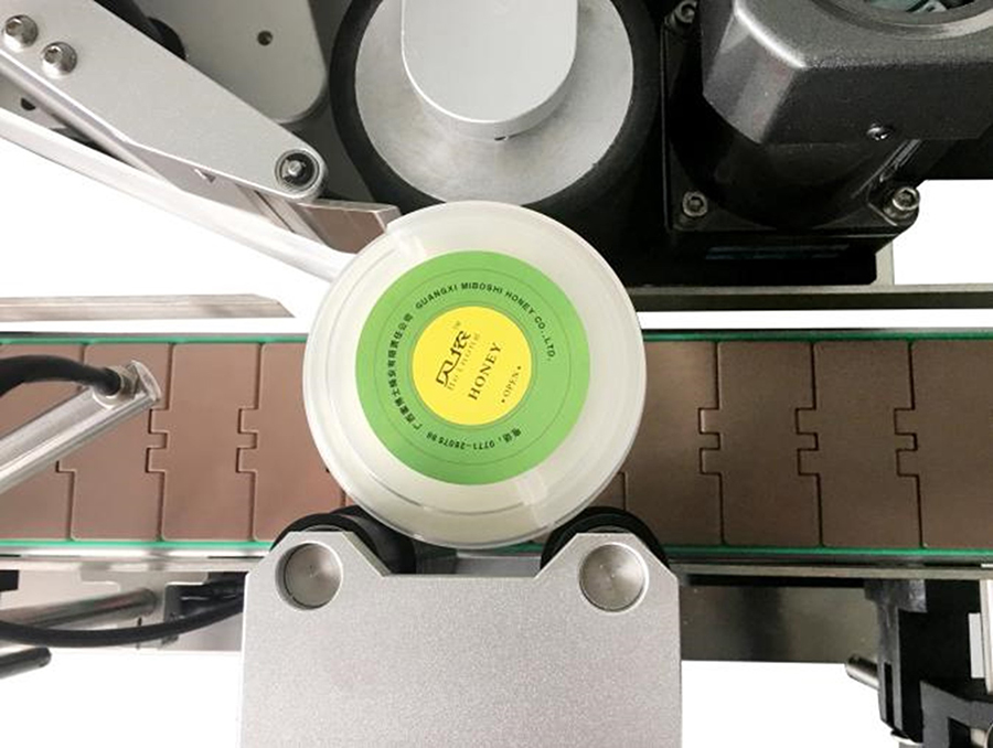 TRPACK Round Bottle Fixed-point Labeling